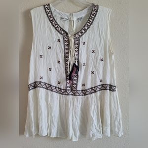 Raya Sun top
